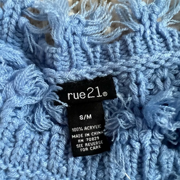 Rue 21 Slouchy Fringe Collar Oversized Sweater Size S/M - Picture 4 of 7